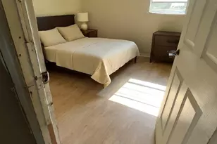 241 E Melton Park Dr, Mercedes, TX 78570 - Photo 9