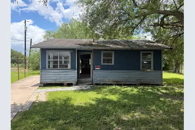 241 E Melton Park Drive, Mercedes, TX 78570 - Photo 1