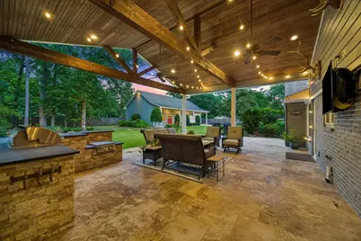 1711 Walnut Lane, Kingwood, TX 77339 - Photo 17