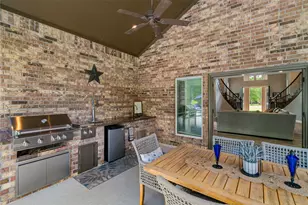 1202 Rocky Falls Ln, Huffman, TX 77336 - Photo 17