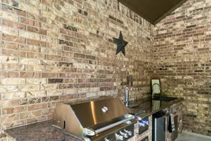 1202 Rocky Falls Ln, Huffman, TX 77336 - Photo 23