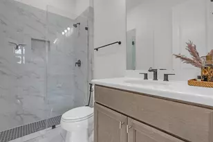 10922 Providence Ct, Missouri City, TX 77459 - Photo 31