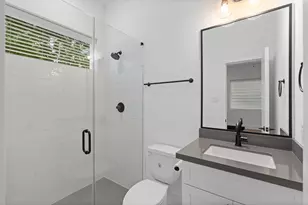 6010 Truro St, Houston, TX 77007 - Photo 25