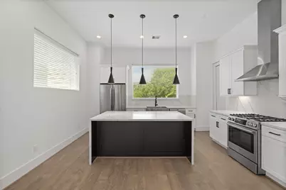 6010 Truro Street #C, Houston, TX 77007 - Photo 9