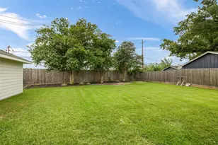 2339 Brookmere Dr, Houston, TX 77008 - Photo 29