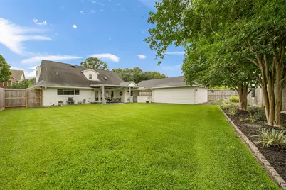 2339 Brookmere Drive, Houston, TX 77008 - Photo 31