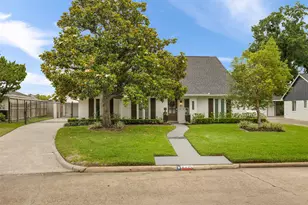2339 Brookmere Dr, Houston, TX 77008 - Photo 7