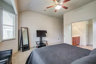 14019 Long Meadow Dr, Houston, TX 77047 - Photo 25