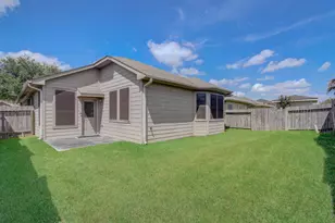 14019 Long Meadow Dr, Houston, TX 77047 - Photo 31