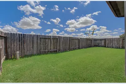 14019 Long Meadow Drive, Houston, TX 77047 - Photo 33