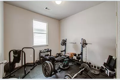 14019 Long Meadow Drive, Houston, TX 77047 - Photo 19