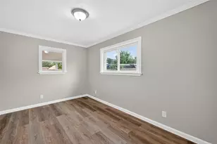 4208 Europa St, Houston, TX 77022 - Photo 21