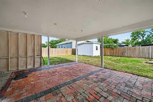 4208 Europa St, Houston, TX 77022 - Photo 27