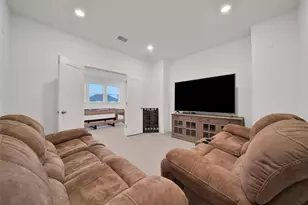 5615 Trinity Heights Ln, Sugar Land, TX 77479 - Photo 19
