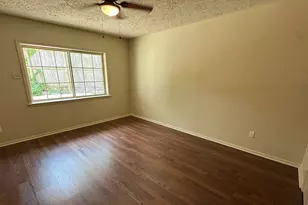 2500 Briarwood Cir, Bryan, TX 77802 - Photo 13