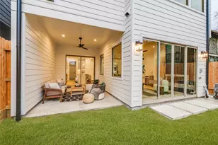 918 Peden St, Houston, TX 77006 - Photo 41