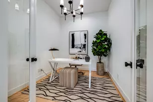 918 Peden St, Houston, TX 77006 - Photo 7