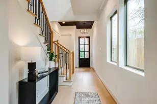 918 Peden St, Houston, TX 77006 - Photo 3