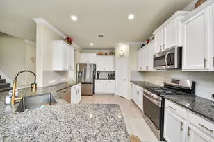 29803 Bellous River Ln, Katy, TX 77423 - Photo 11