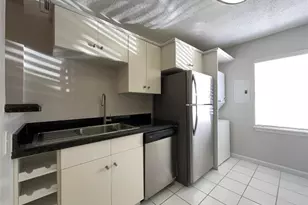 1502 Heights Blvd, Houston, TX 77008 - Photo 3