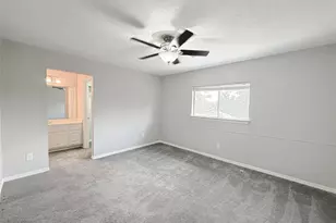 2422 Kilgarney Keep St, Dickinson, TX 77539 - Photo 33