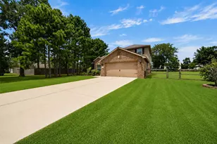 27008 del Rio Trail W, Magnolia, TX 77355 - Photo 3