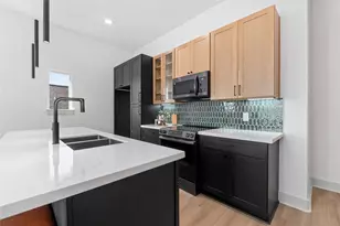 9821 Turnbow St, Houston, TX 77029 - Photo 9