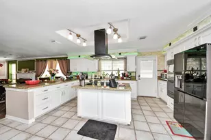 2108 Kildare Dr, Pearland, TX 77581 - Photo 11