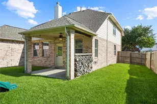 2322 Diamond Springs Dr, Pearland, TX 77584 - Photo 17