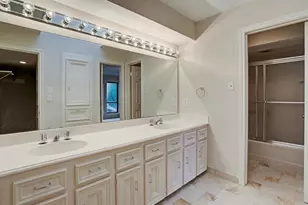 15747 Tanya Cir, Houston, TX 77079 - Photo 17