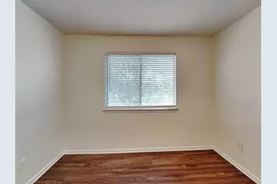 9220 Mahan Drive, La Porte, TX 77571 - Photo 17