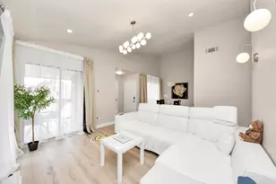 1881 Bering Dr, Houston, TX 77057 - Photo 13