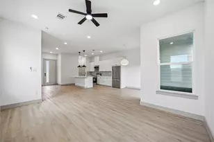7555 & 7646 Calhoun Rd, Houston, TX 77033 - Photo 13