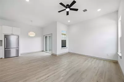 7555 & 7646 Calhoun Road #A/B/C/D, Houston, TX 77033 - Photo 11