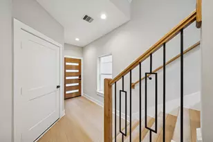 2221 Marnel Rd, Houston, TX 77055 - Photo 5