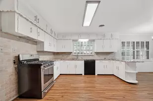 2526 Gramercy St, Houston, TX 77030 - Photo 13