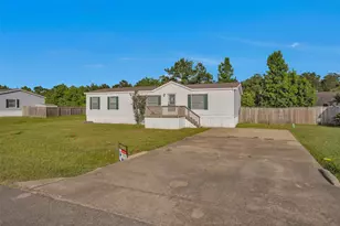 16426 Trenda Ct, Conroe, TX 77306 - Photo 3