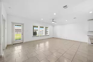 818 Starcross Bnd Dr, Missouri City, TX 77459 - Photo 9