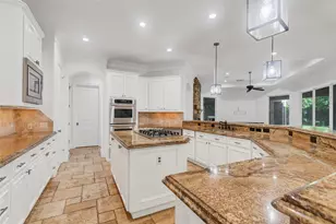 8134 Beckett Creek Ln, Humble, TX 77396 - Photo 13