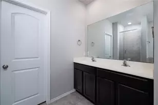 14105 Redwood Forest Trail, Conroe, TX 77384 - Photo 9