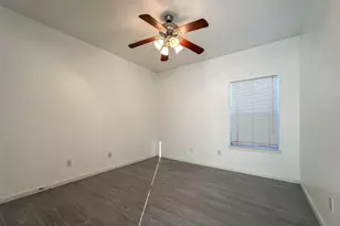 4505 Maggie St, Houston, TX 77051 - Photo 7