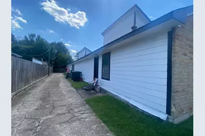 8915 Emnora Lane #C, Houston, TX 77080 - Photo 19