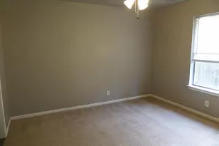 8915 Emnora Ln, Houston, TX 77080 - Photo 9