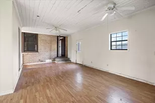 370 Austin St, Timpson, TX 75975 - Photo 21