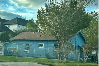 1511 Common Street, Houston, TX 77009 - Photo 1