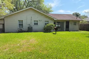 1807 24th St, Orange, TX 77630 - Photo 15