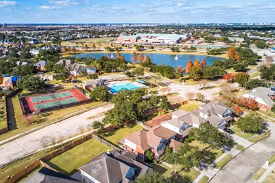 5914 Saber River, Sugar Land, TX 77479 - Photo 47
