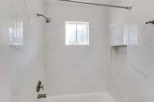 5914 Saber River, Sugar Land, TX 77479 - Photo 35