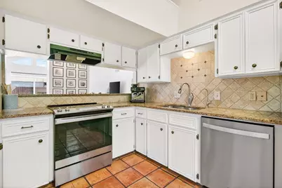 13833 Flintlock Drive, Corpus Christi, TX 78418 - Photo 17