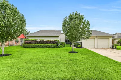 5206 Appleblossom Lane, Friendswood, TX 77546 - Photo 1